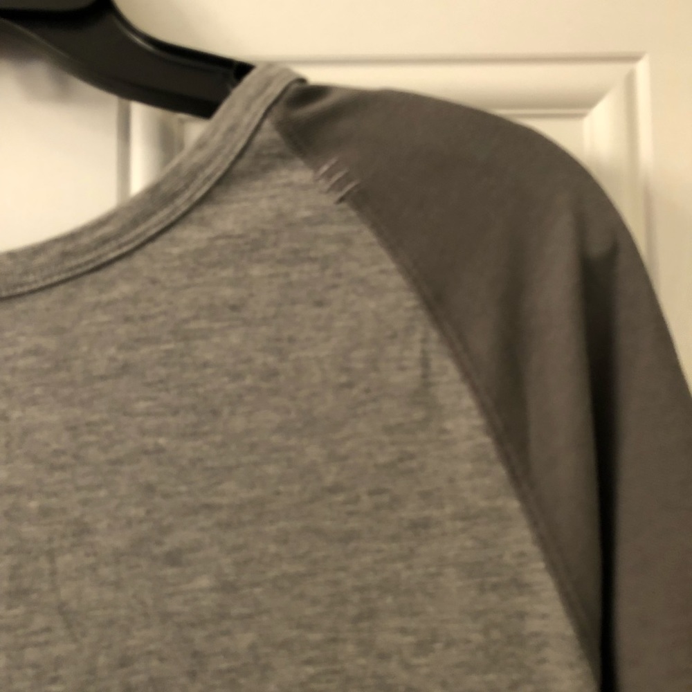 Lululemon Gray shirt